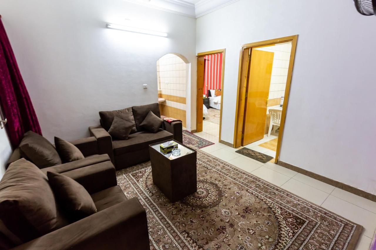 Al Eairy Apartments - Al Baha 2 Bagian luar foto
