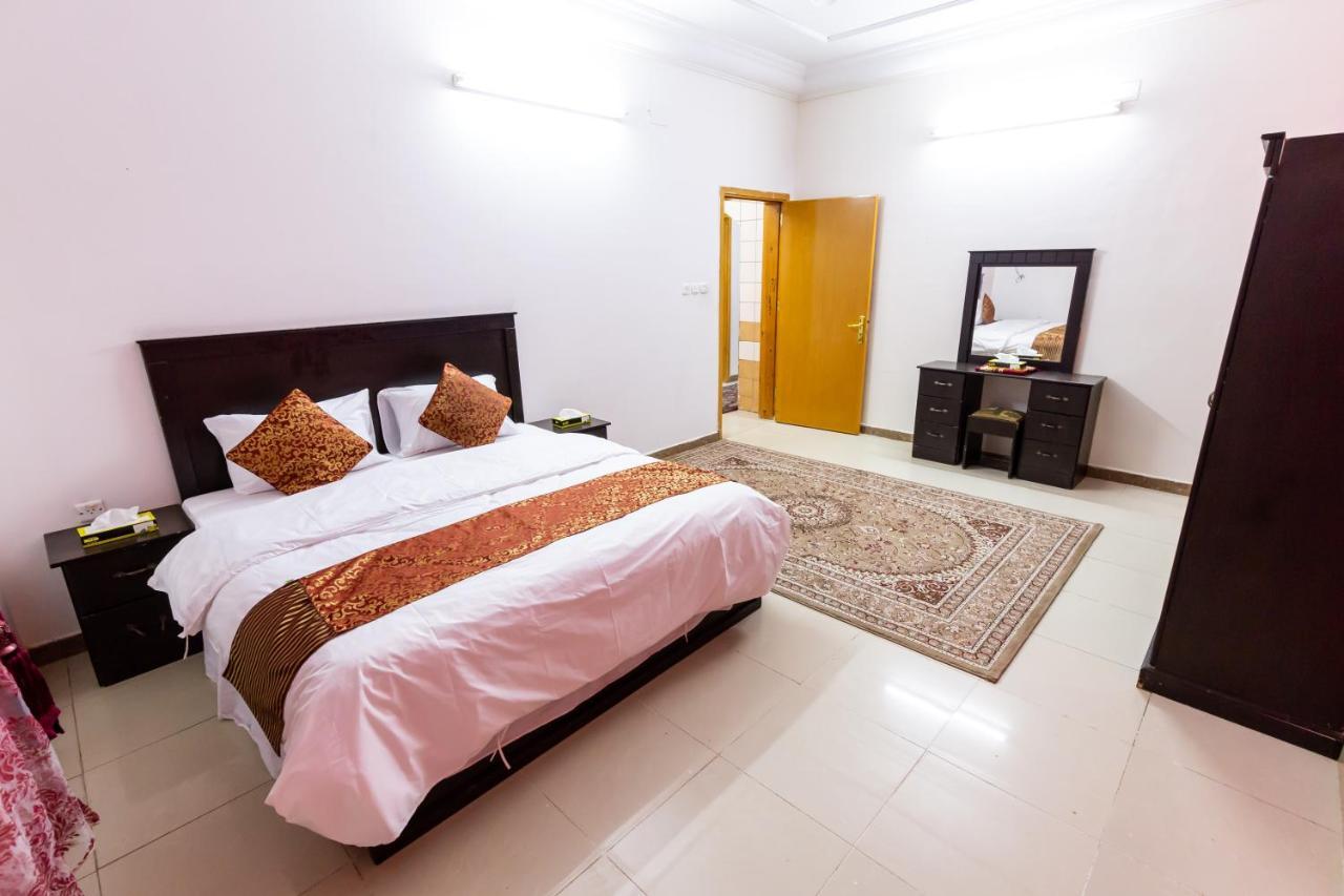 Al Eairy Apartments - Al Baha 2 Bagian luar foto