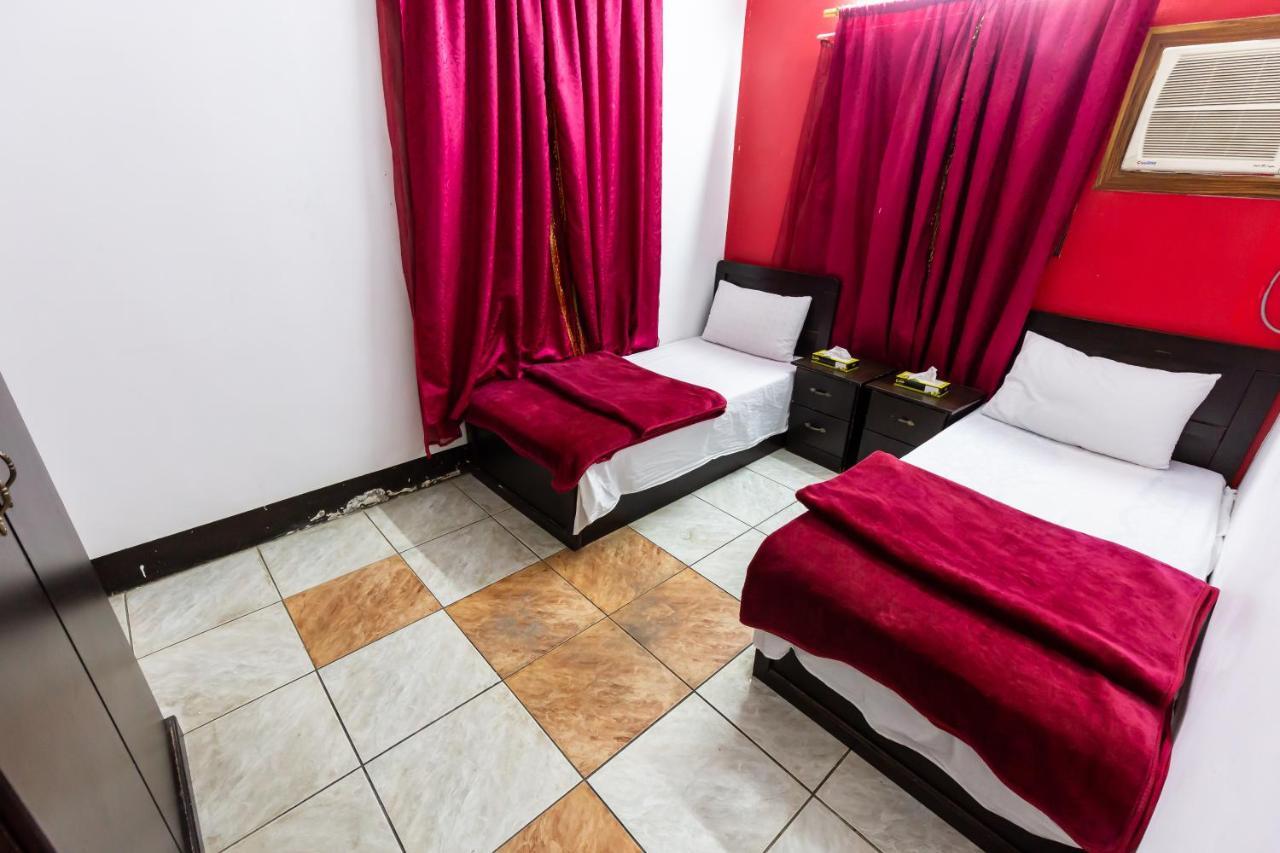 Al Eairy Apartments - Al Baha 2 Bagian luar foto